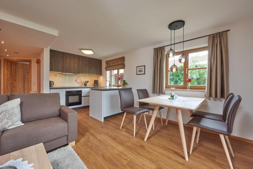 Apartamento Haus Schmiederer Reit im Winkl Exterior foto