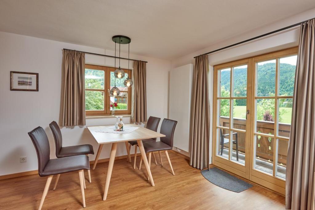 Apartamento Haus Schmiederer Reit im Winkl Exterior foto